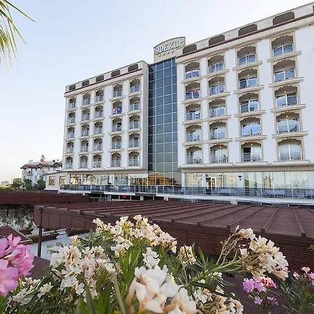 Hotell Kum 5*