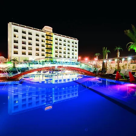 Kum Hotell